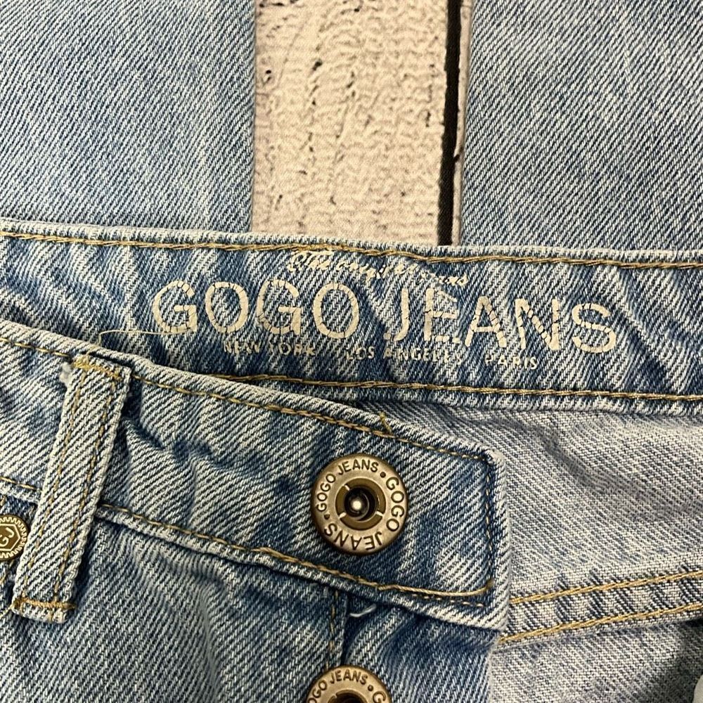 GOGO High Rise Button Fly Distressed Jeans - Picture 3 of 8